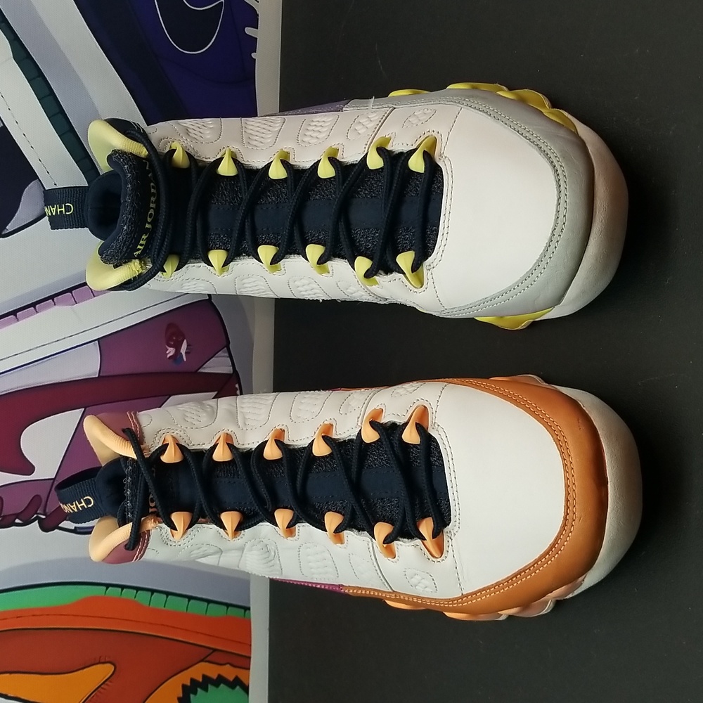 PER-OWNED NO OG BOX!!!! Woman Air Jordan 9 Retro "Change The World "!!